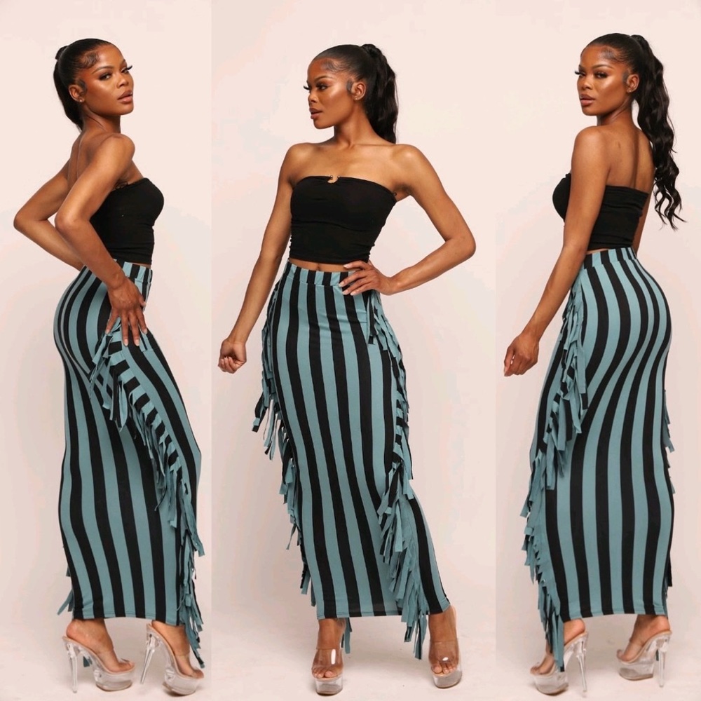 🎬 Striped Fringe Maxi Skirt Blue 🎬